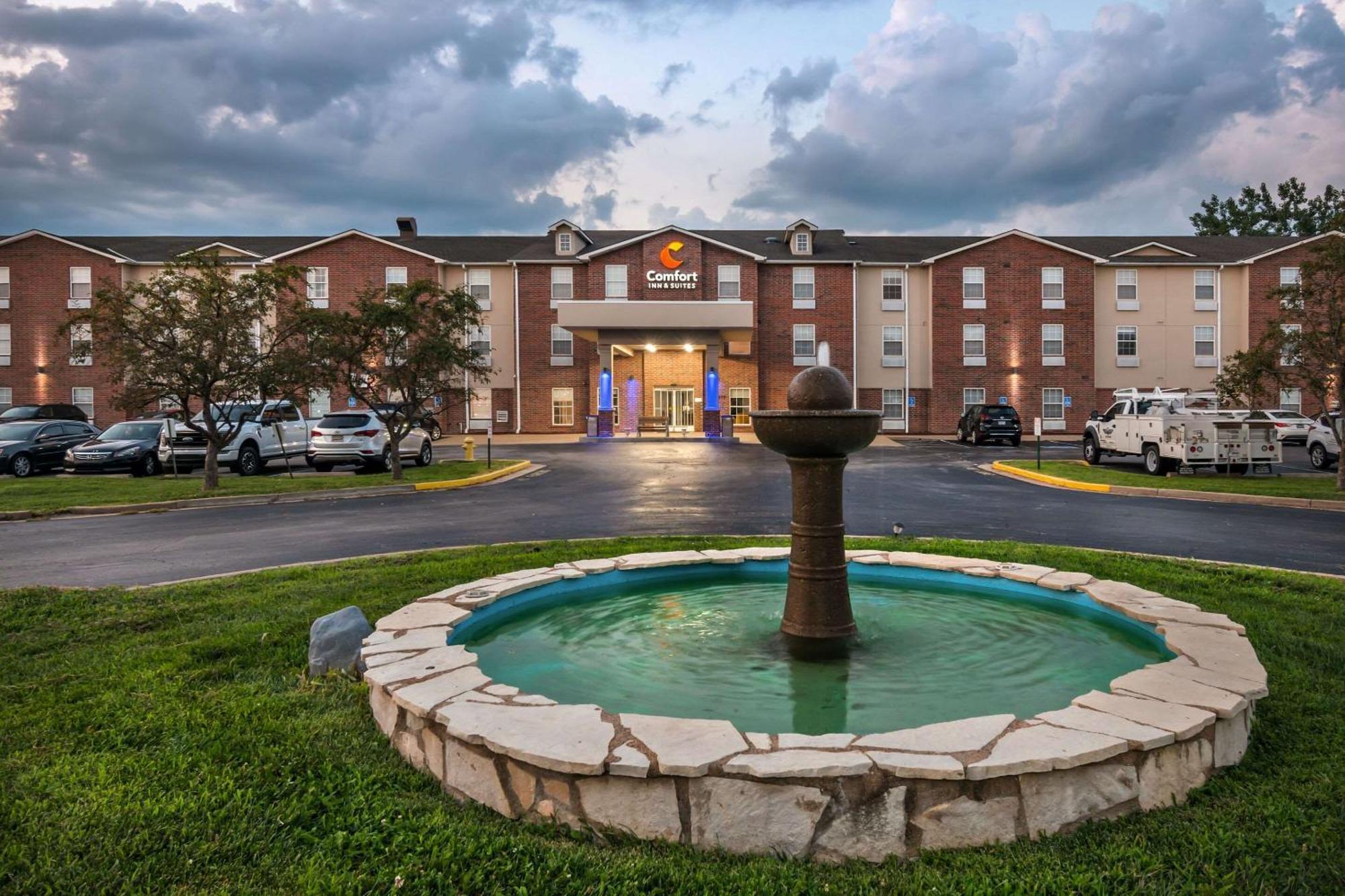 Comfort Inn & Suites St Louis - Chesterfield Eksteriør billede